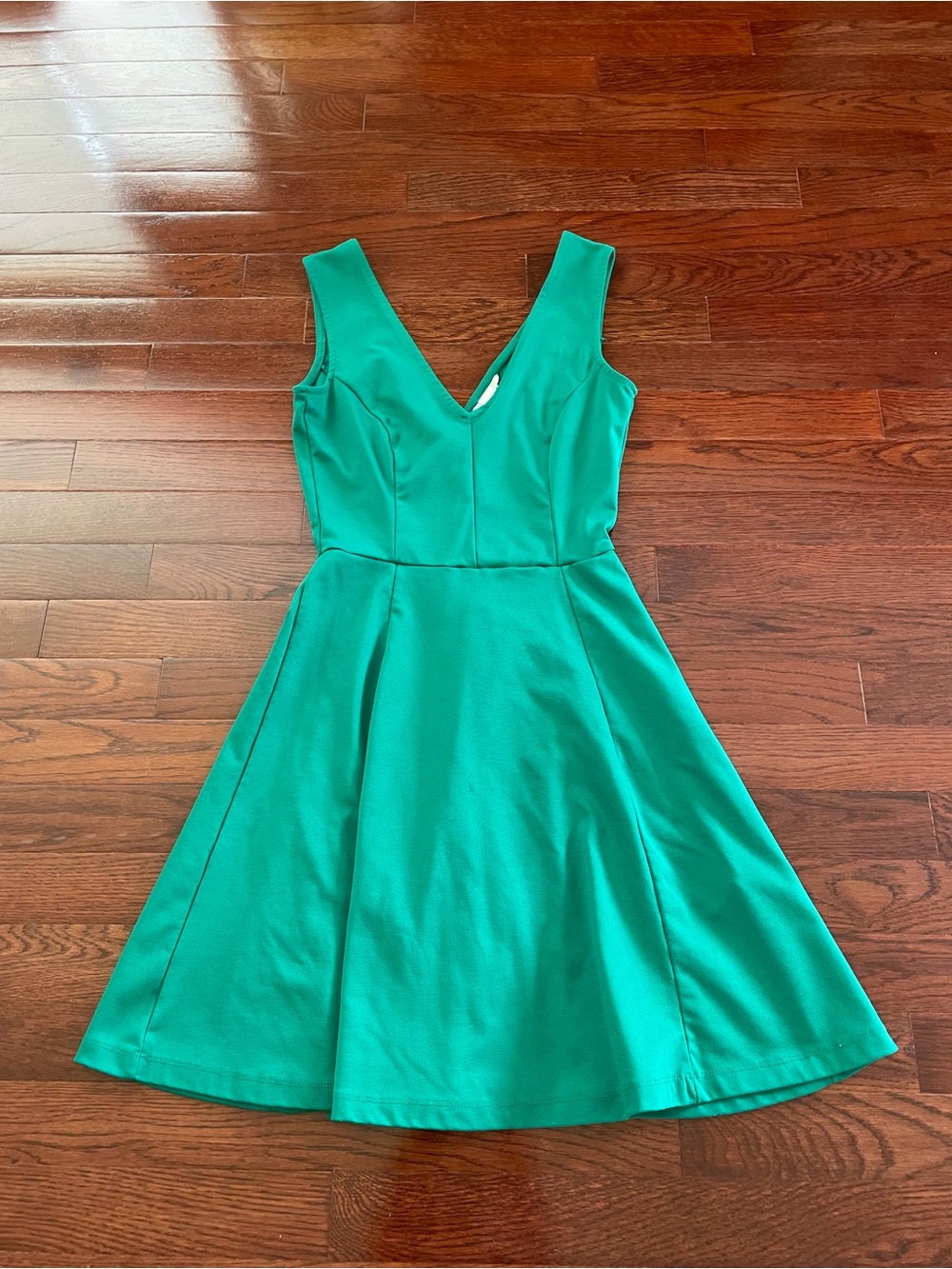 Women’s Emerald Green Fit and Flare Dress (size XS)